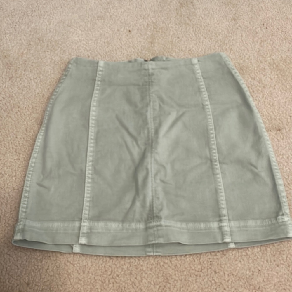 This is a green wild fable mini skirt.